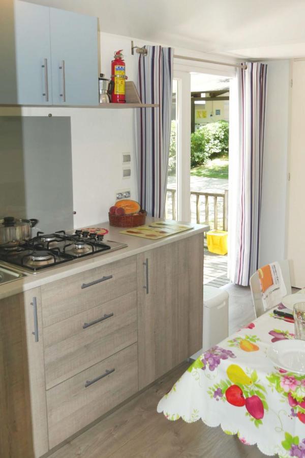 Holiday Home Balatontourist Fuered-3 By Interhome Balatonfured Luaran gambar