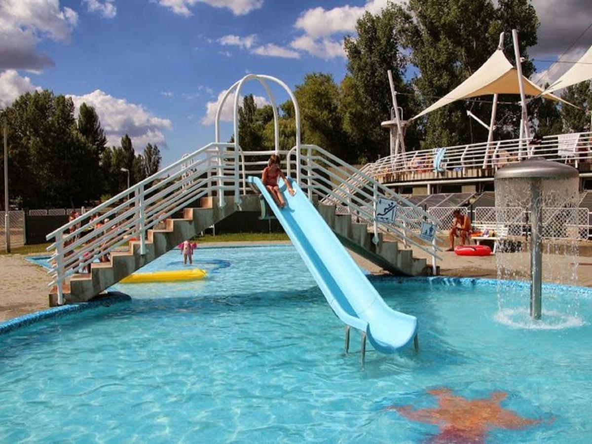 Holiday Home Balatontourist Fuered-3 By Interhome Balatonfured Luaran gambar